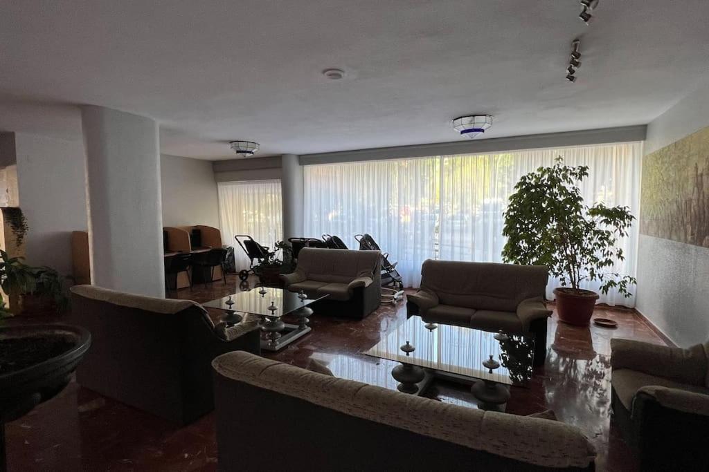 Estudio Aguila Con Vistas Al Mar Benalmádena Exterior foto